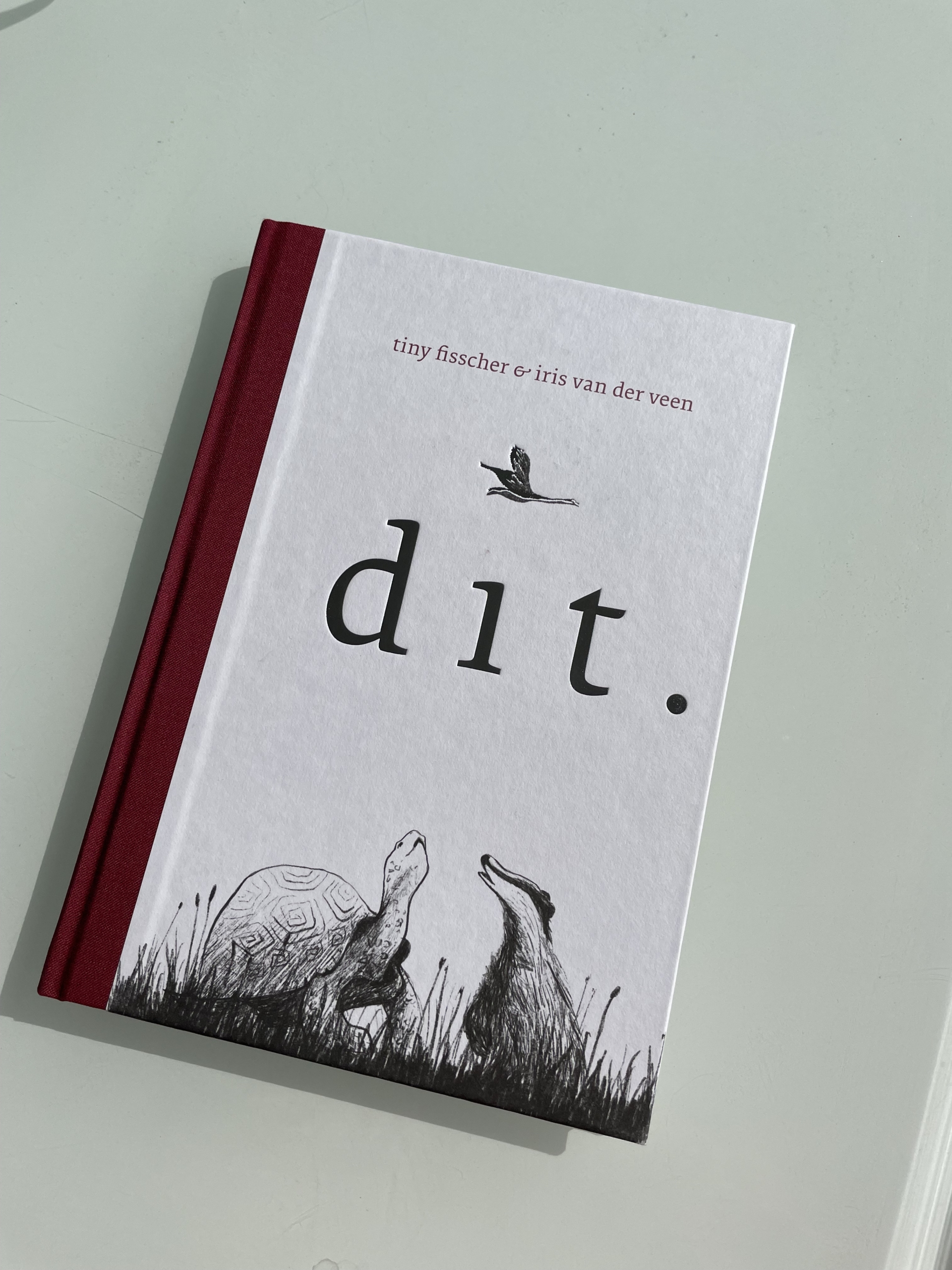 Cover 'dit.'